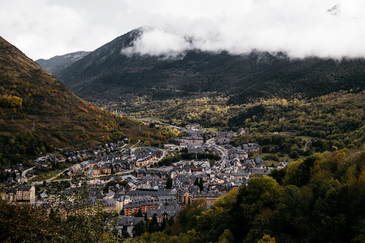 Vielha-Val-dAran-Descubriendo-el-mundo-con-Anna