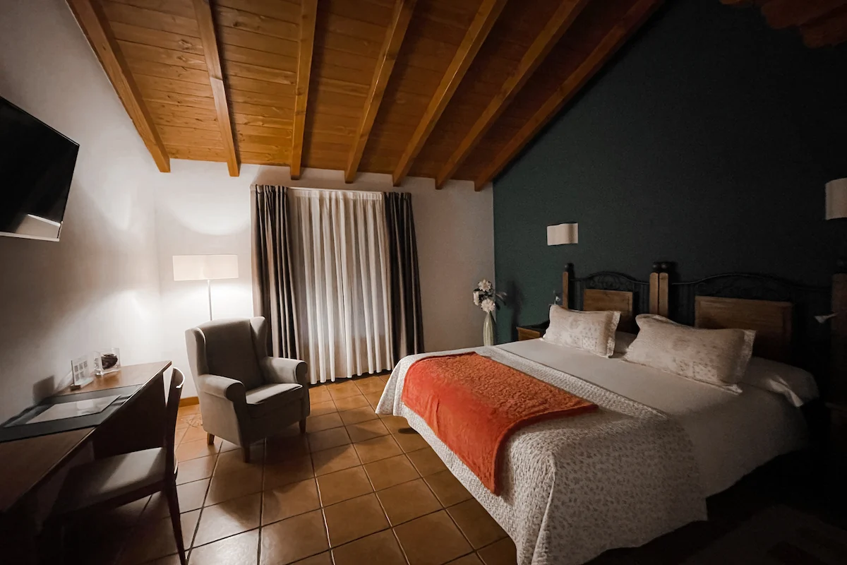 Habitación del Hotel Rural Atxurra, Bermeo, País Vasco