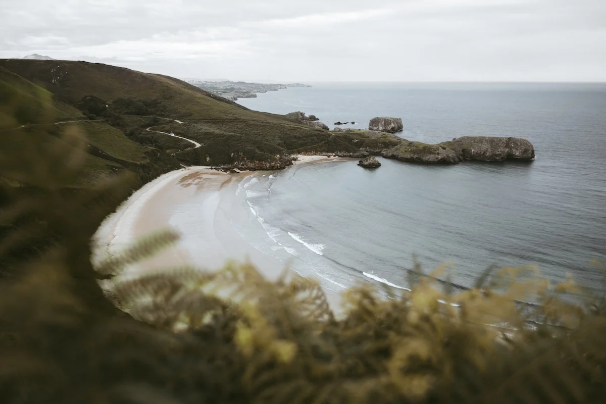 Playa de Torimbia, un clásico imprescindible en Llanes